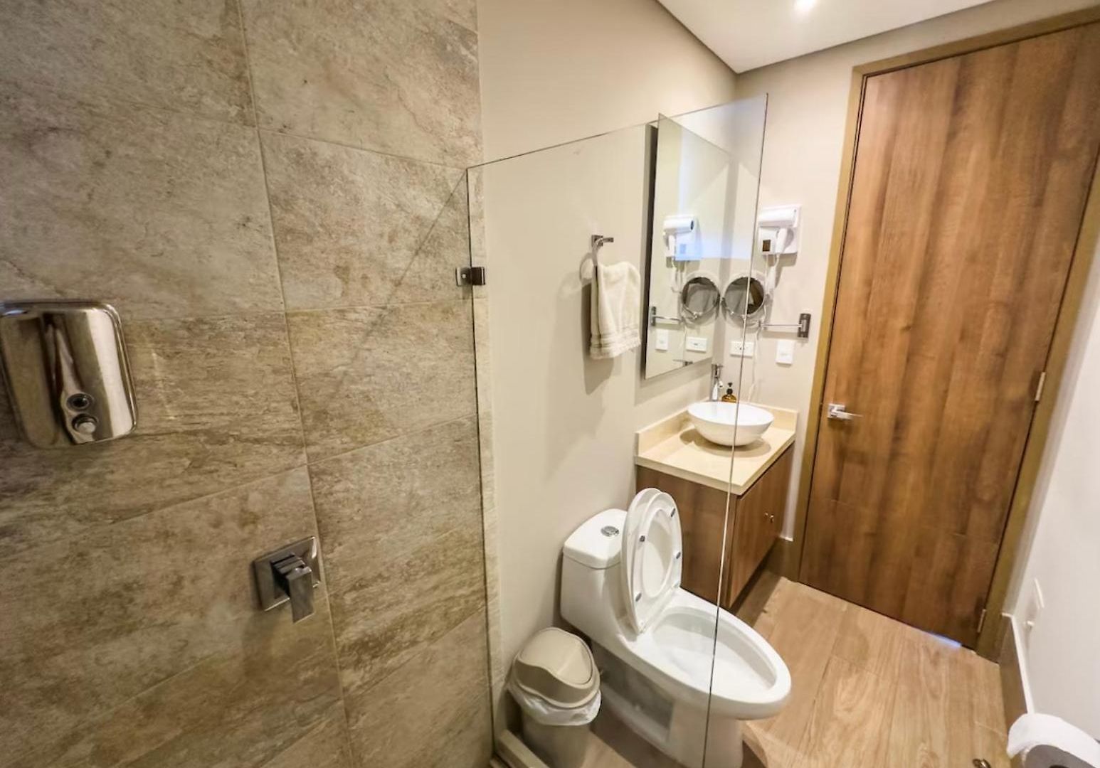 Elite Tower Moderno Apto Con Club House *